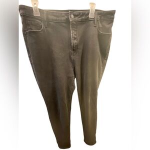 Old Navy Rockstar Super Slim High Rise. Secret Slim Pockets.